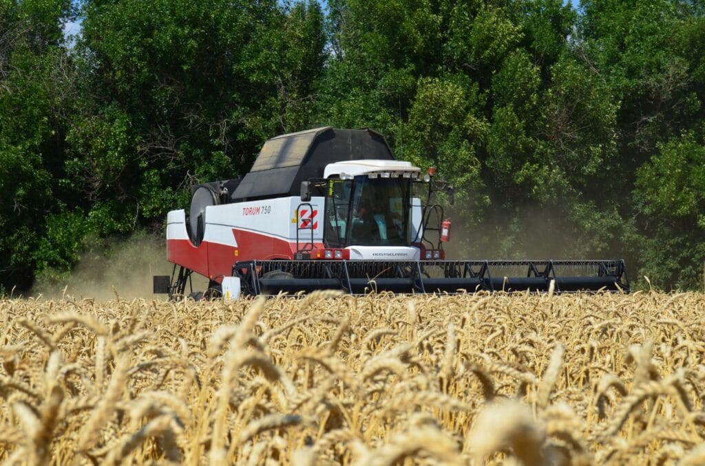 Поставка универсального холодильного агрегата. Обложка